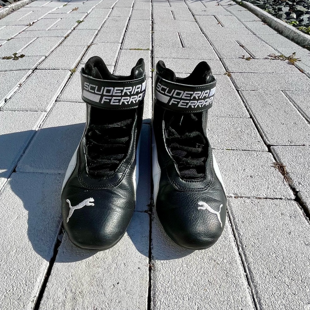 Puma scuderia Ferrari shoes.